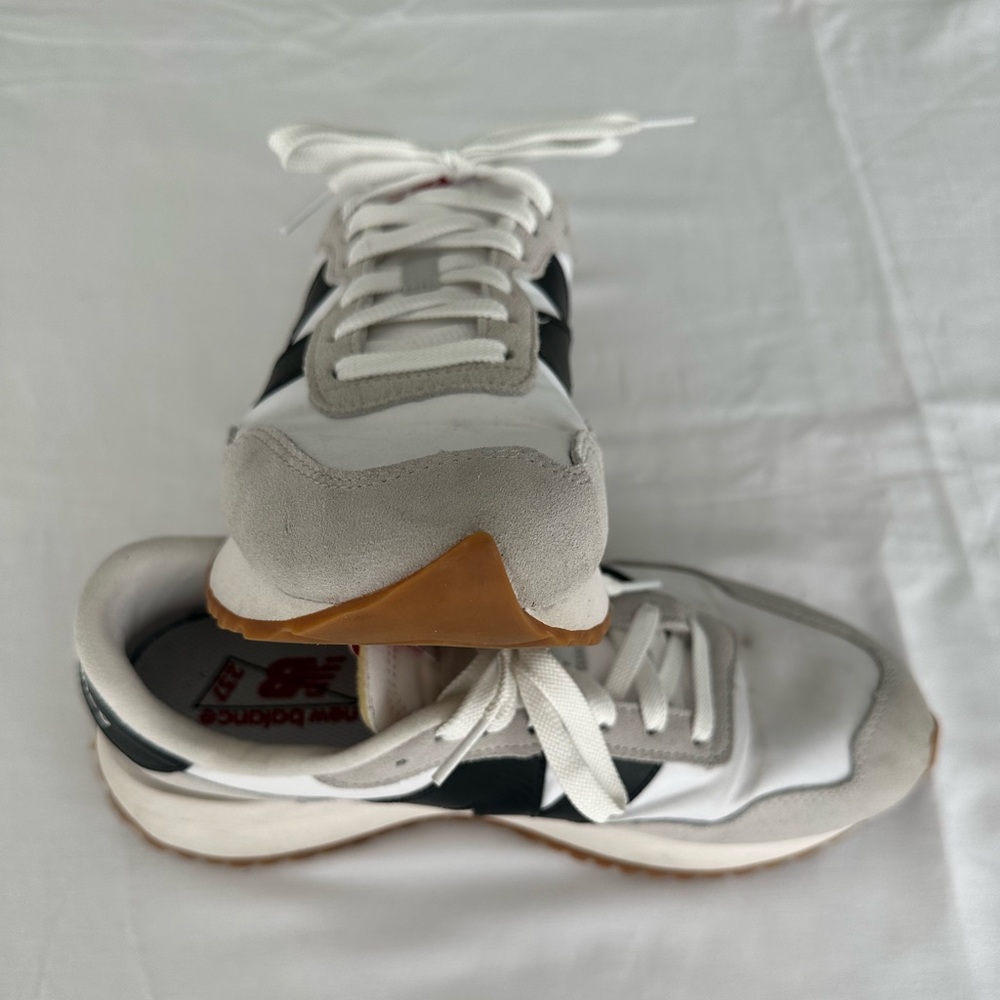 New Balance 237 - Picture 5 of 9